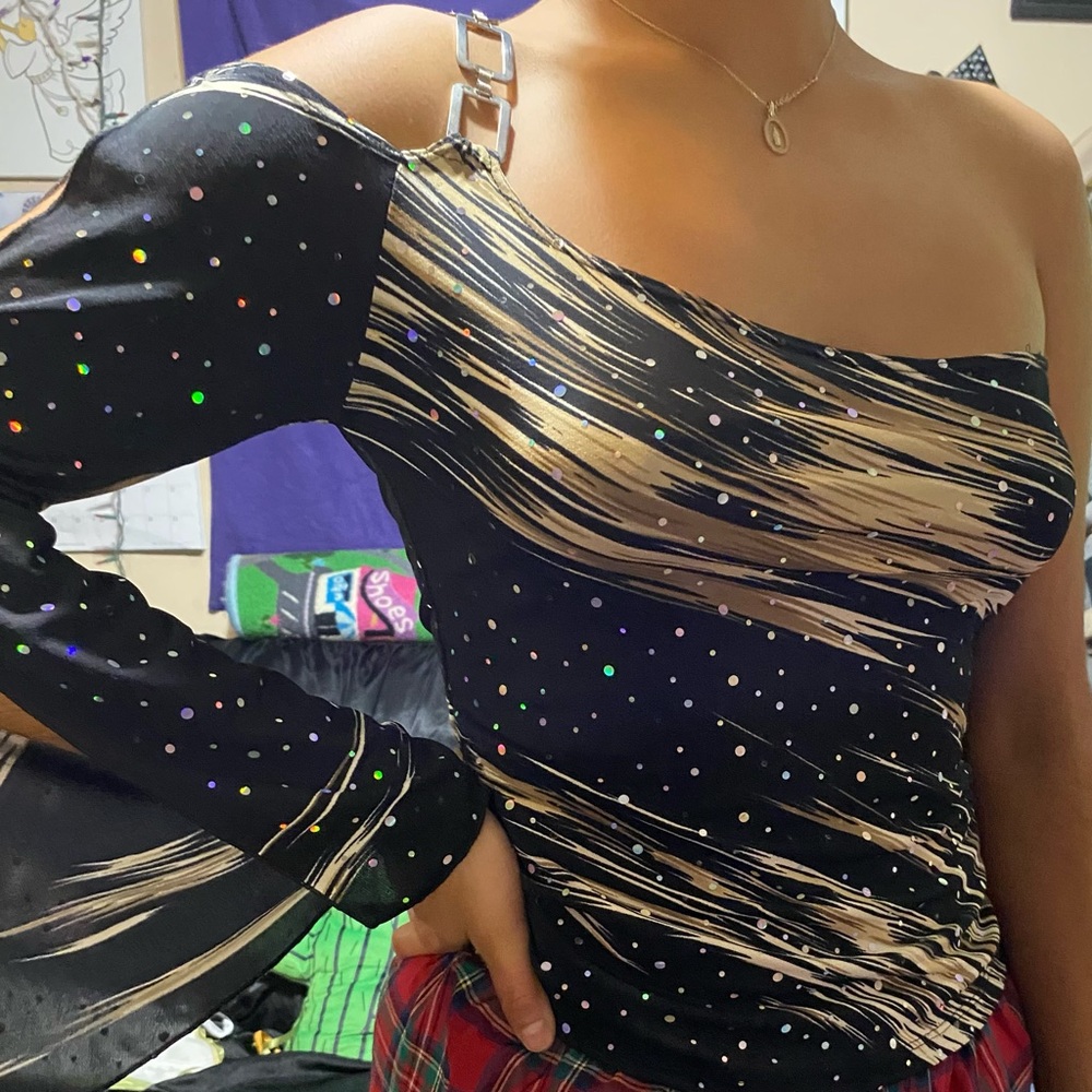 Vintage Y2K off the shoulder top